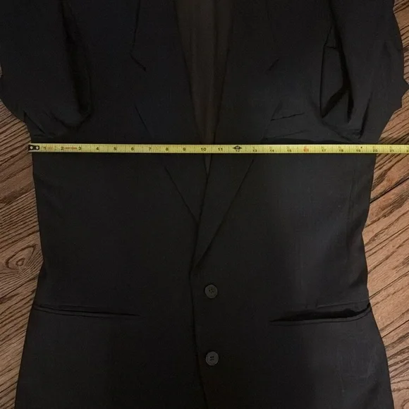Vintage Givenchy suit! - Picture 8 of 12